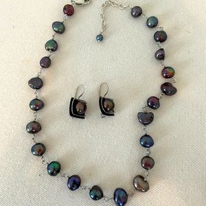Silpada Iridescent Pearl Necklace Set